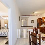 Apartments And Room Le Petit Nono